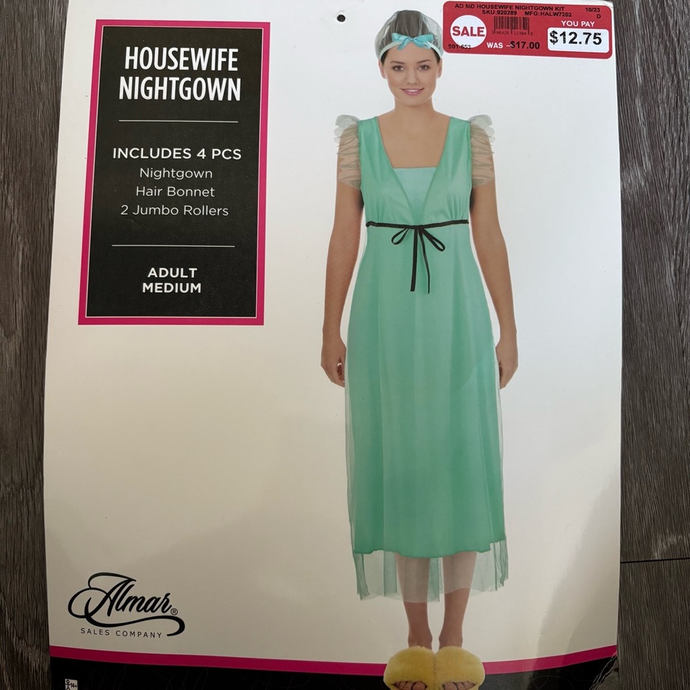 Housewife Nightgown Costume SIZE ADULT MEDIUM